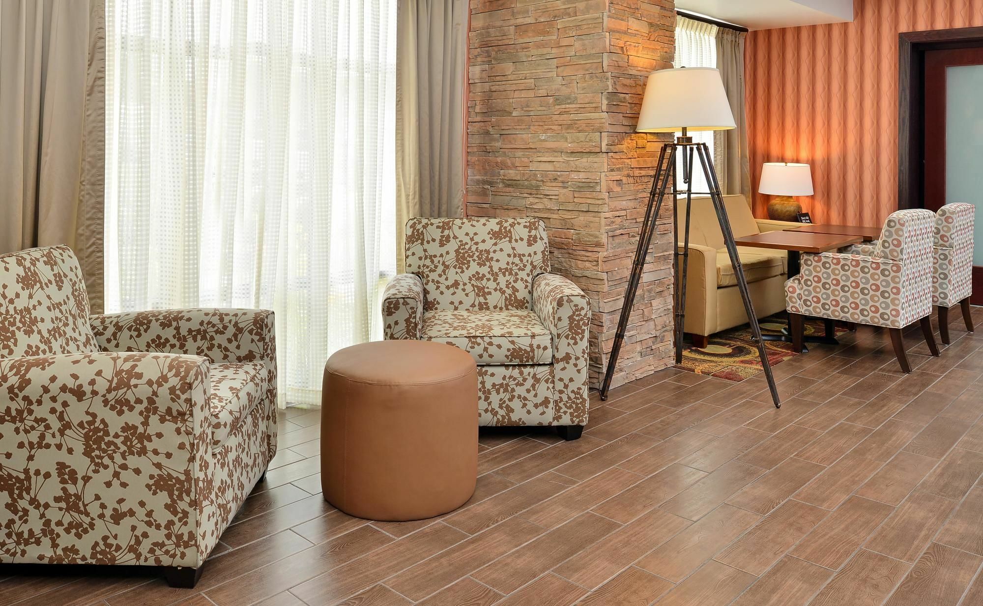 Hampton Inn Ottumwa Ngoại thất bức ảnh